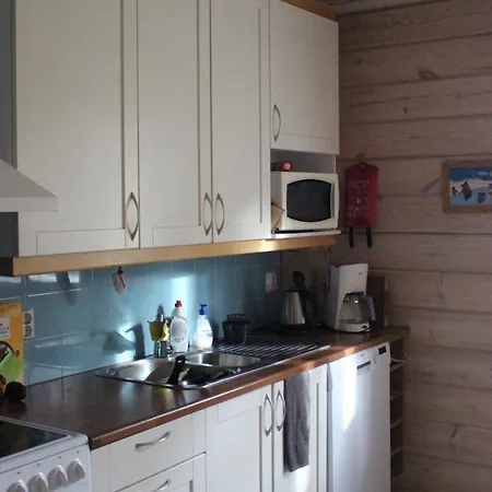 Lomakivi Ferienhaus Kausala