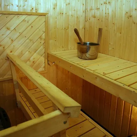 Vakantiehuis Lomakivi