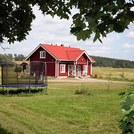 Lomakivi Ferienhaus *
