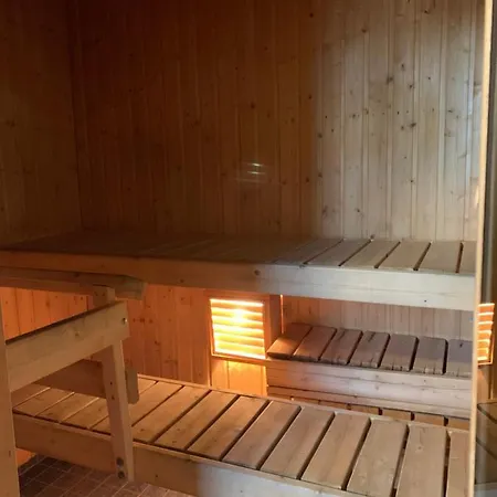 Lomakivi Ferienhaus Kausala