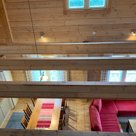 Lomakivi Ferienhaus *